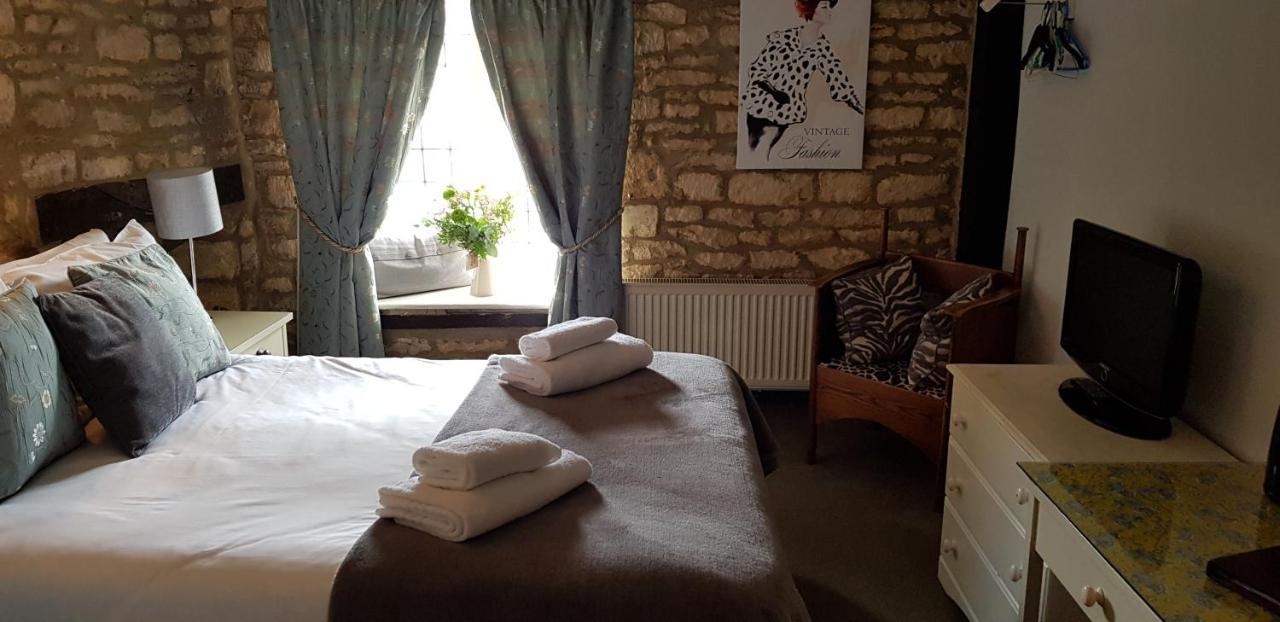 The Kings Arms Hotel Стоу на Вёлд Экстерьер фото