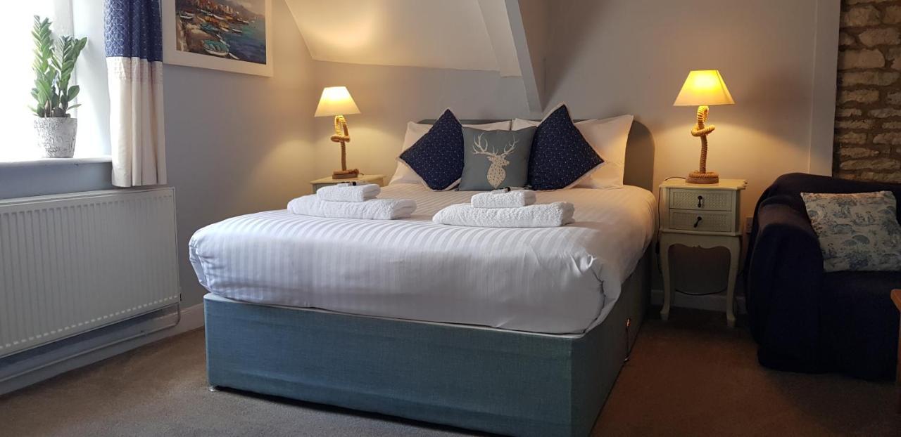 The Kings Arms Hotel Стоу на Вёлд Экстерьер фото
