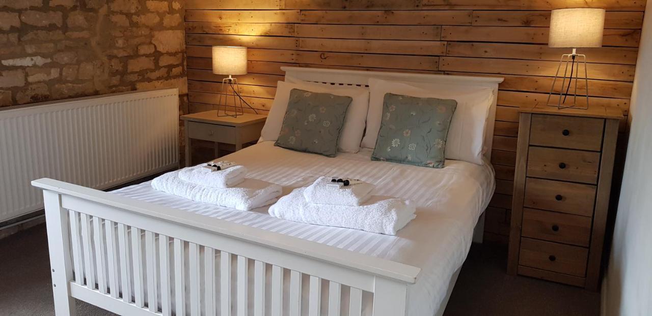 The Kings Arms Hotel Стоу на Вёлд Экстерьер фото