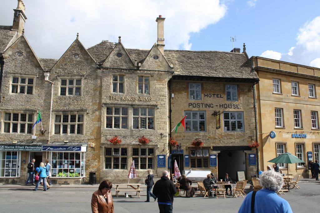 The Kings Arms Hotel Стоу на Вёлд Экстерьер фото