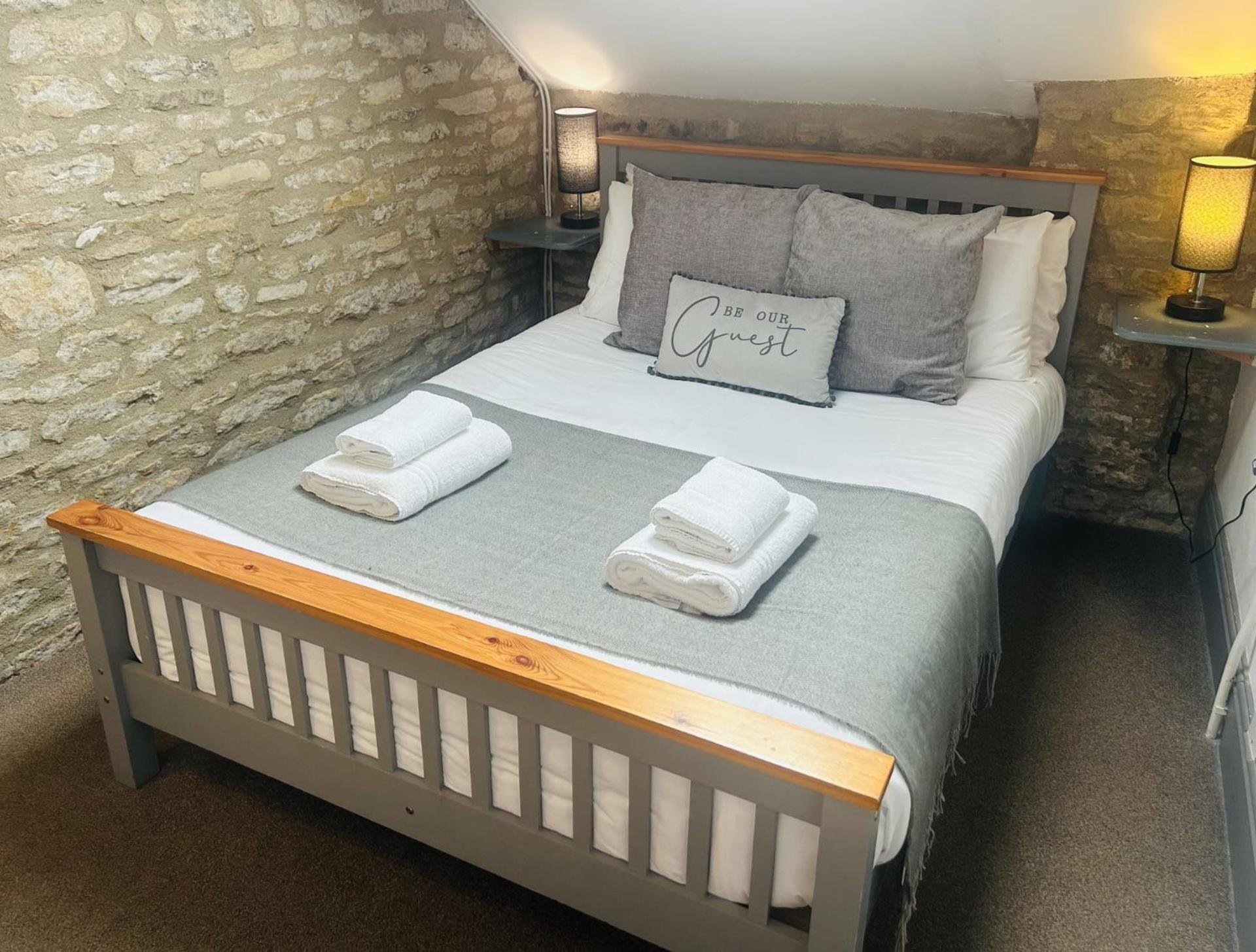 The Kings Arms Hotel Стоу на Вёлд Экстерьер фото