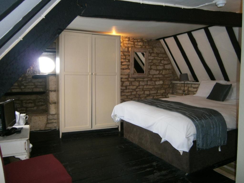 The Kings Arms Hotel Стоу на Вёлд Номер фото