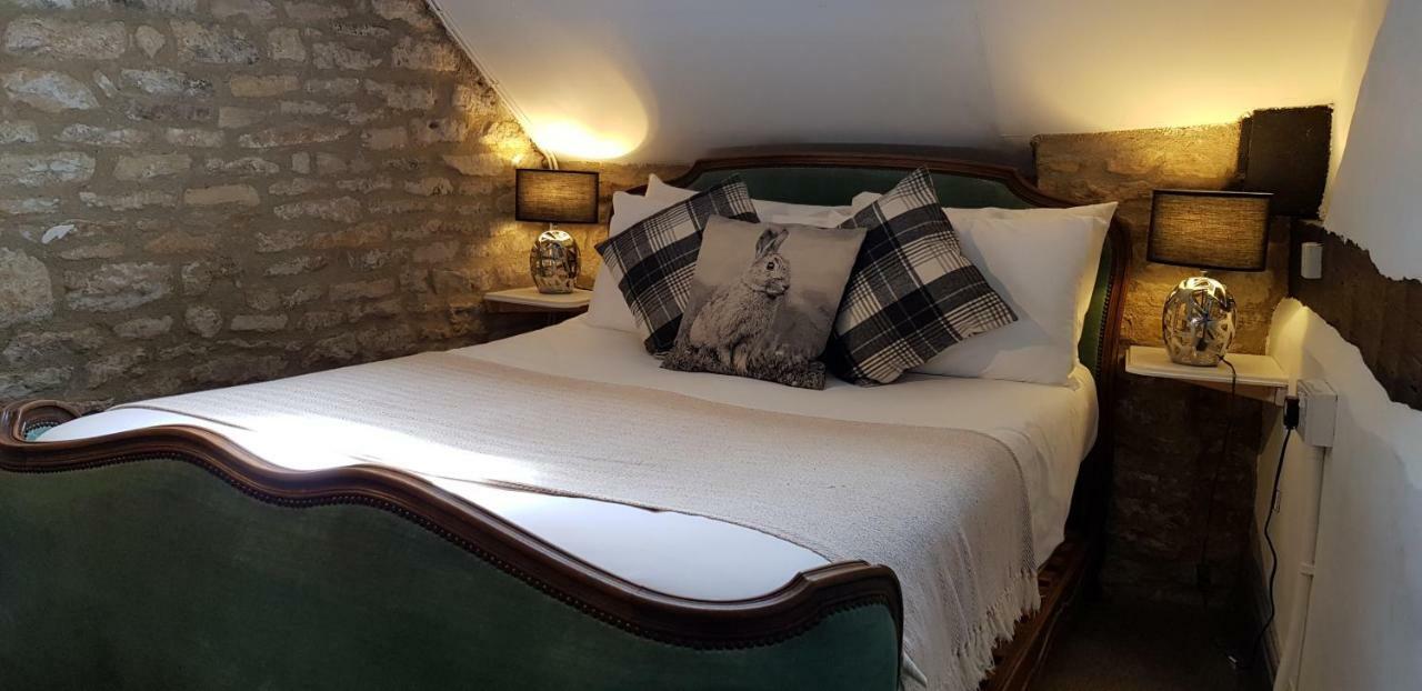 The Kings Arms Hotel Стоу на Вёлд Экстерьер фото