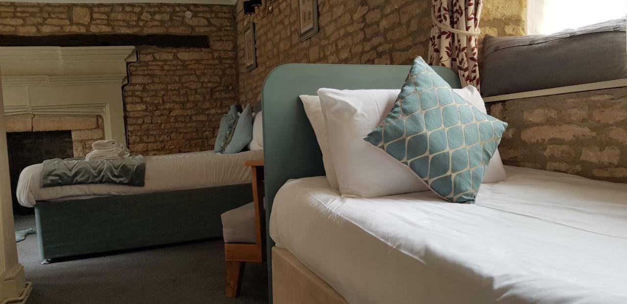The Kings Arms Hotel Стоу на Вёлд Экстерьер фото